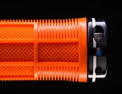 Deity Grips Knuckleduster 2021 10 Deity Grips Knuckleduster 2021 -VTT Ventes 2023 428872